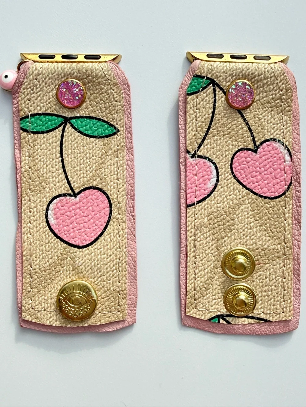 Watch Me‎ Creations Authentic Upcycled Coach Cherries Jubilee Apple Watch Band